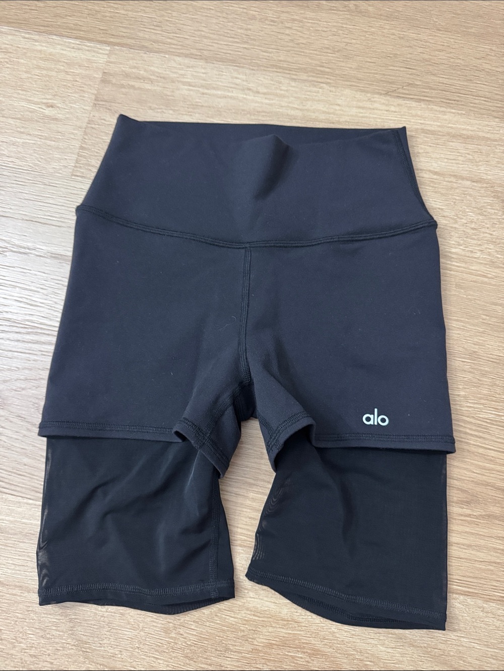 Alo shorts